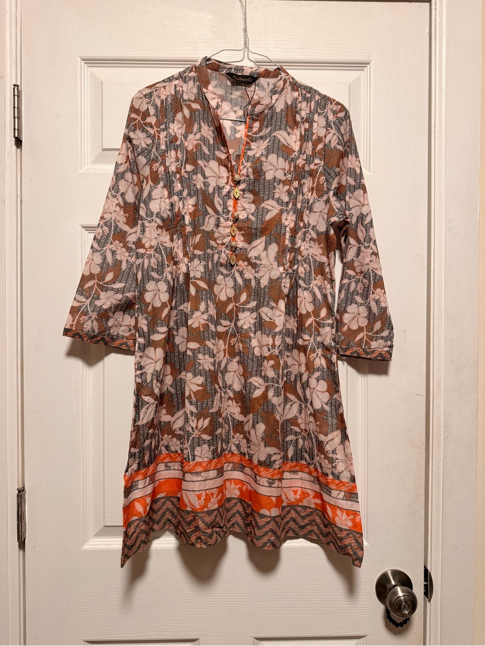 Floral Anthropologie-esque Long-Sleeve Tunic Blouse / Dress in Brown and Pink